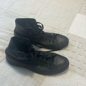 Men’s converse sneakers